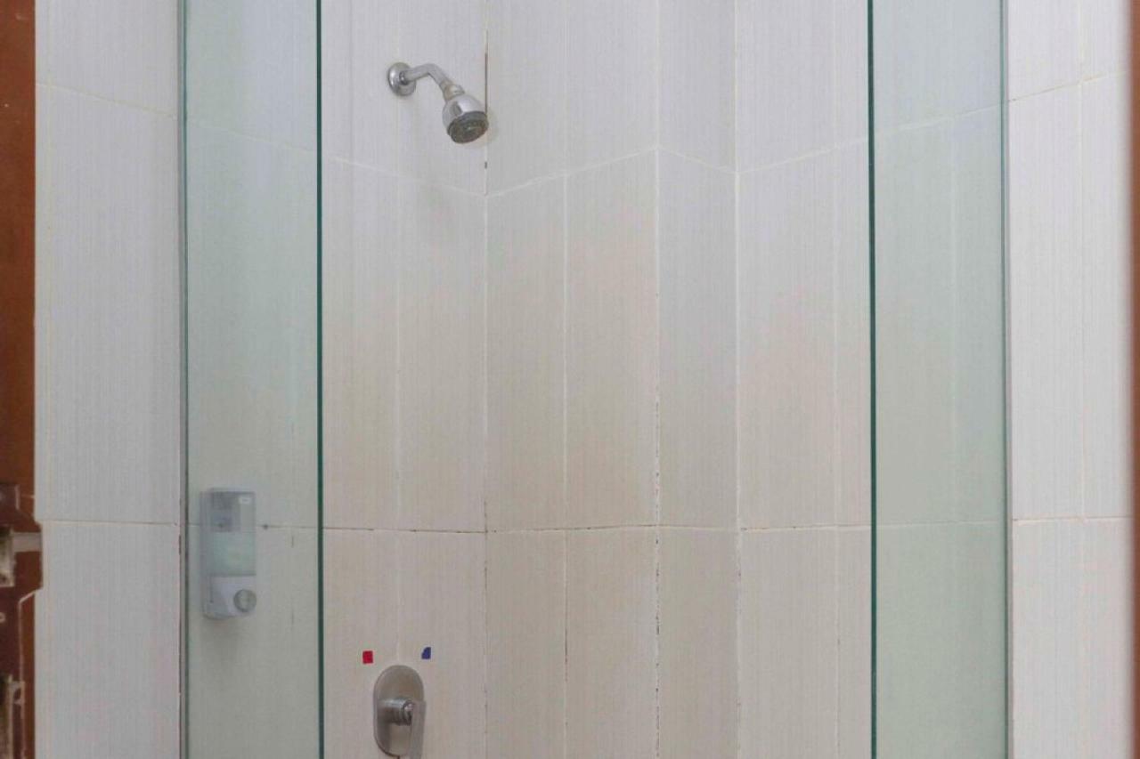 Reddoorz @ Paskal Hyper Square Wisma tamu 2*